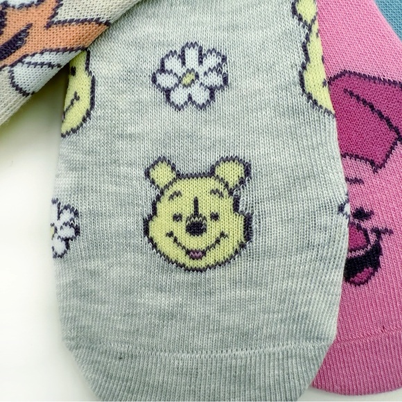 Winnie the Pooh Womens No Show Socks Liners Piglet Tigger Eeyore Fun Pastel Gift - Picture 5 of 8